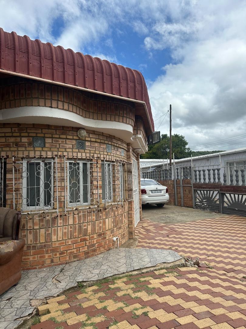 5 Bedroom House for Sale - KwaZulu Natal